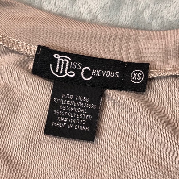 Blush Side Twist Tee - Picture 4 of 5